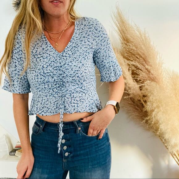 H&M DIVIDED Blue Floral Ruffle Ruched Tie Bell Half Sleeve Top Blouse Shirt 12 - Picture 2 of 8